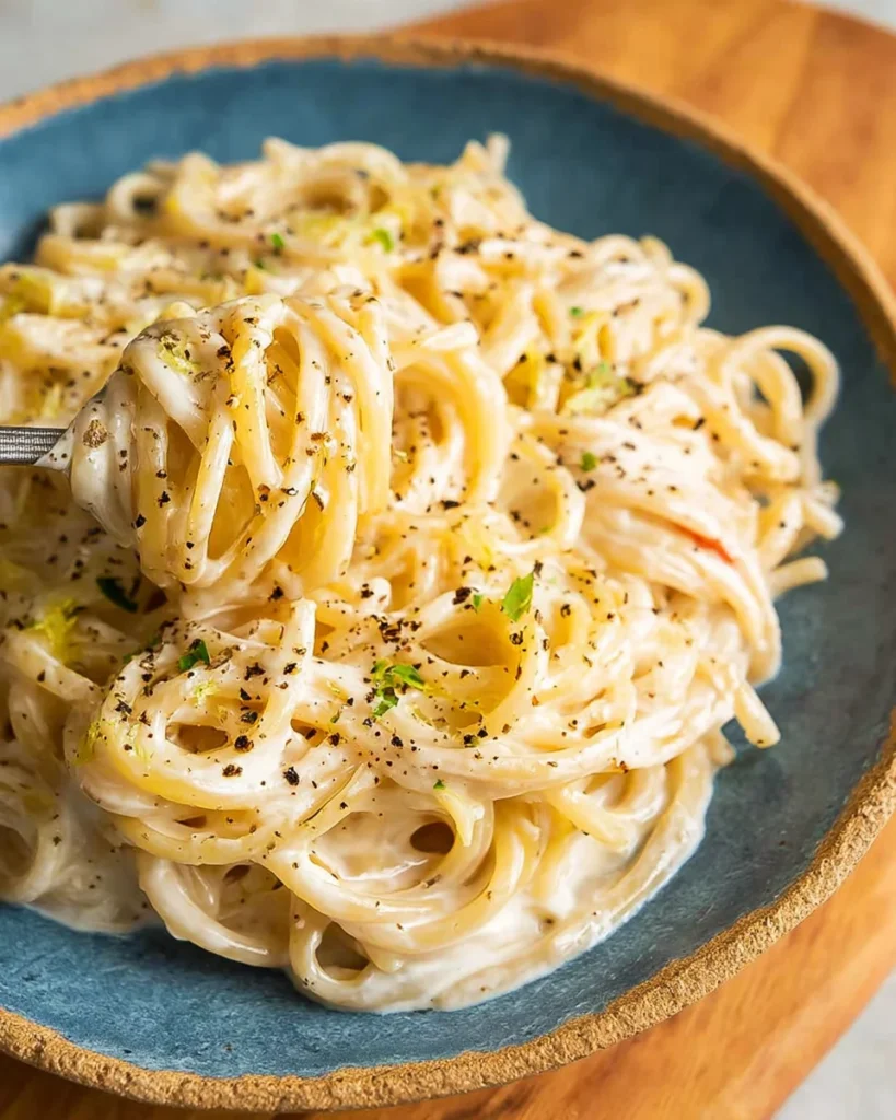 10-Minute Cream Cheese Pasta