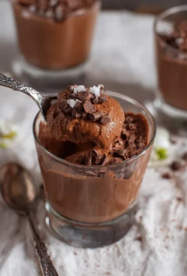 Easy 2-Ingredient Chocolate Mousse