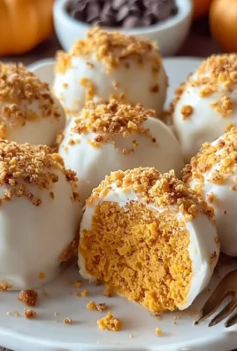 No Bake Pumpkin Cheesecake Balls
