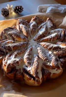 cinnamon roll pull apart snowflake