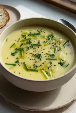 Vegan Potato Leek Soup