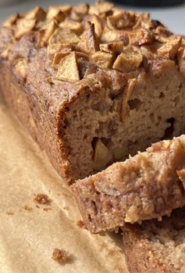 Cinnamon Roll Apple Bread